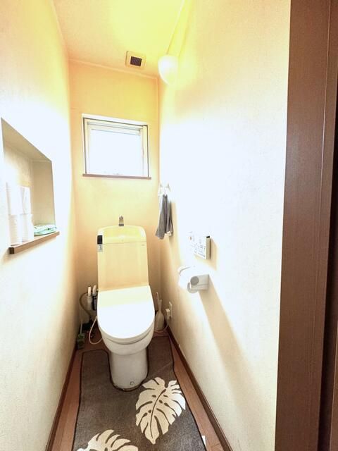 4LDK Family House in Quiet Sapporo Neighborhood with Large Plot - Thumbnail 4