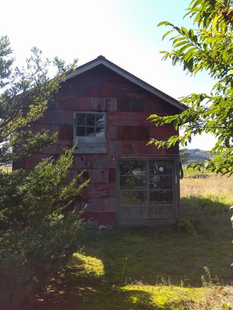 4LDK House with Sunroom & Land in Ashibetsu Hokkaido for 1.8M Yen - Thumbnail 2