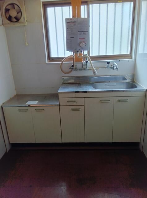 2K Apartment for Rent in Sakai, Osaka - 38,000 JPY - Thumbnail 3