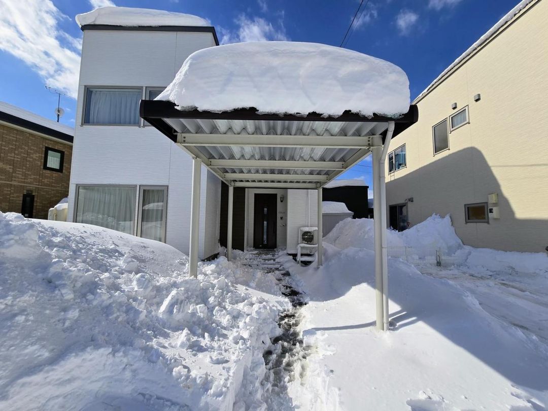 Modern 3SLDK House in Sapporo's Kikusui | 2020 Build - Thumbnail 2