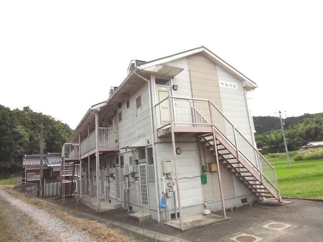 1K Apartment for Rent in Yamaguchi City, Yamaguchi - Thumbnail 2