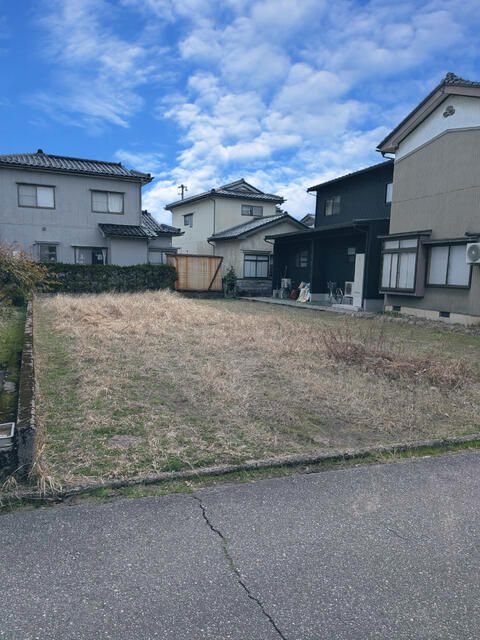 Residential Land for Sale in Takaoka, Toyama - 237.79 sqm - Thumbnail 2