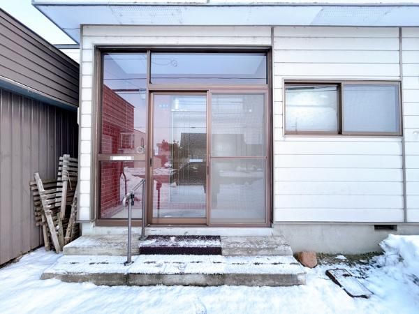 Renovated 3LDK Single-Story House for Sale in Fukagawa, Hokkaido - Thumbnail 2