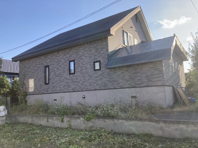 6LDK Detached House for Sale in Takikawa, Hokkaido | 535 sqm Land - Thumbnail 3