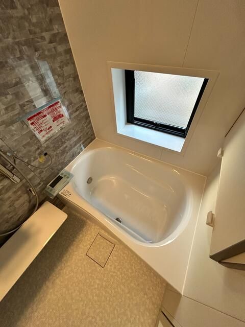 Renovated 3LDK House with Underground Garage near Nakayama Station - Thumbnail 4