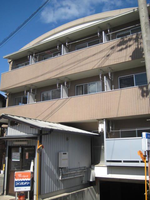 Affordable 1R Apartment for Rent in Kameoka, Kyoto - Image 1