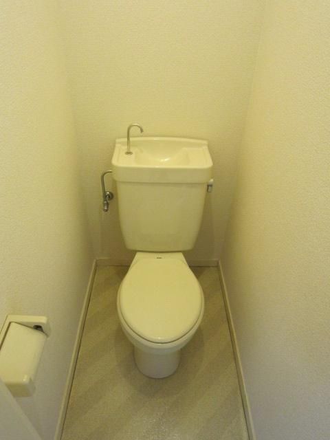 Furnished 1K Apartment for Rent in Tottori City - Thumbnail 4