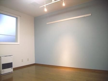 1K Apartment for Rent in Quiet Aomori Neighborhood - 28,000 Yen - Thumbnail 2