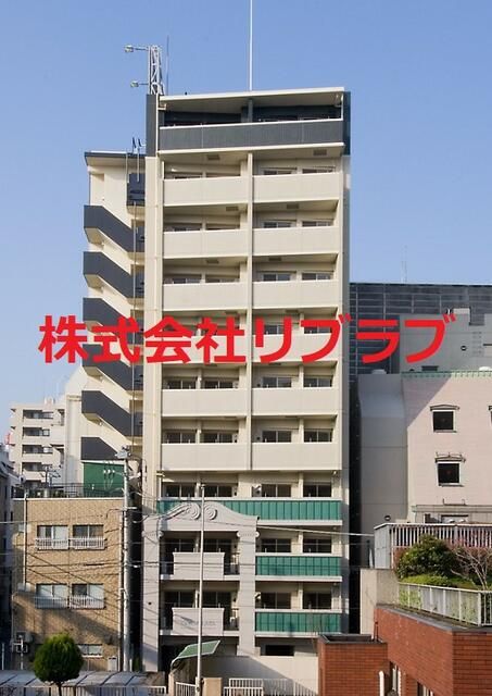 1K Apartment for Sale in Nihonbashi Hamacho, Tokyo - Thumbnail 3