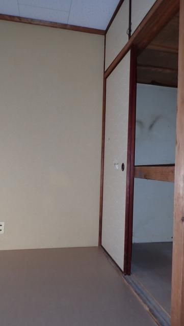 1K Apartment for Rent in Hirano, Osaka - 13,000 JPY - Thumbnail 2