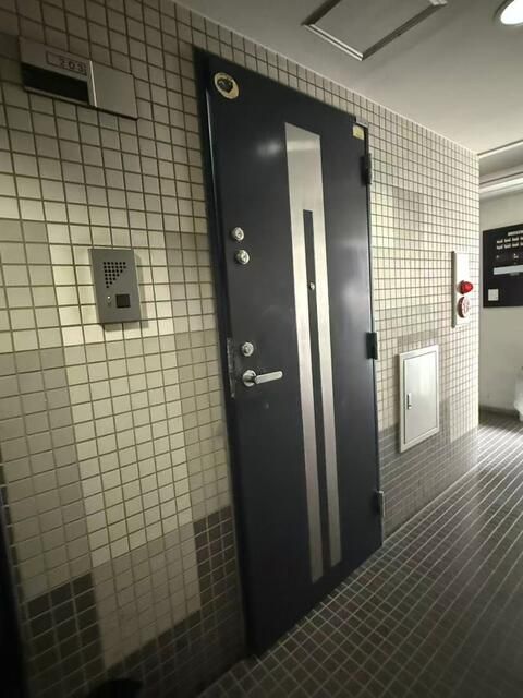 Studio Apartment for Sale in Shinjuku, Tokyo - Komodo Square - Thumbnail 4