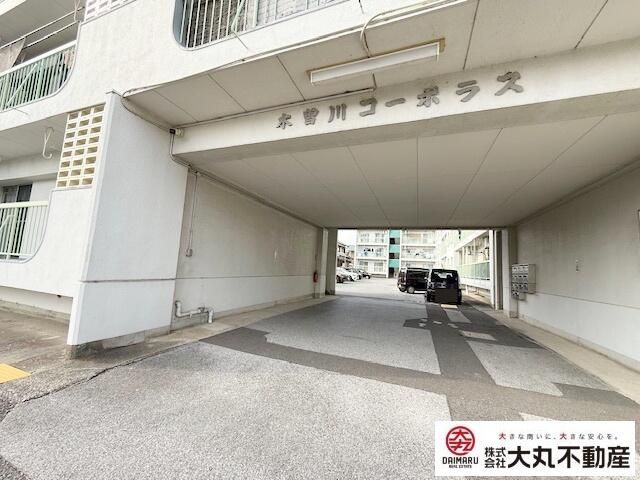 3DK Corner Apartment near Shin-Kisogawa Station, Ichinomiya - Thumbnail 3