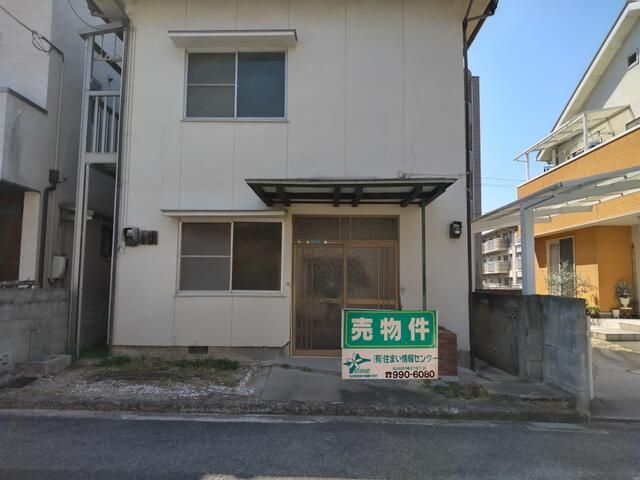 6DK Detached House for Sale in Matsuyama, Ehime - Thumbnail 3