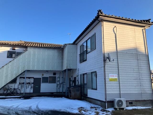 Tsukioka Onsen Apartment: 10,000 Yen Rent for 6 Months | Niigata - Thumbnail 3