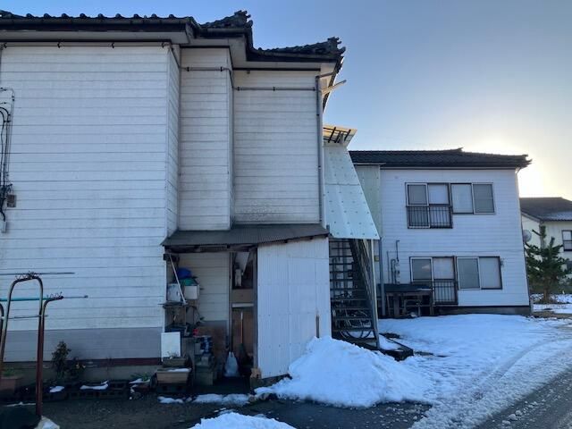 Tsukioka Onsen Apartment: 10,000 Yen Rent for 6 Months | Niigata - Thumbnail 4
