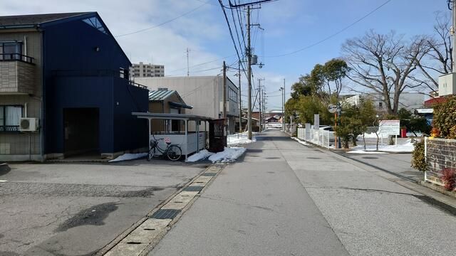 1K Apartment for Rent in Nagahama, Shiga | 22 sqm, Balcony - Thumbnail 2