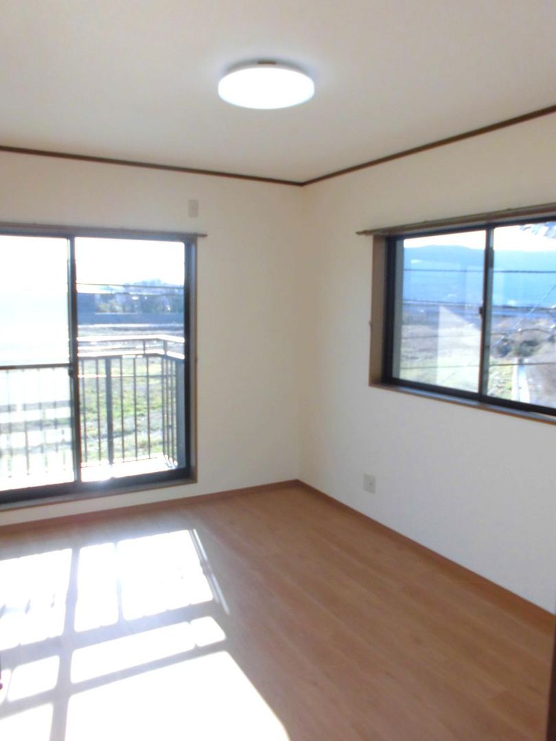 Renovated 4LDK House in Mannō Town, Kagawa – 109.3m² - Thumbnail 3