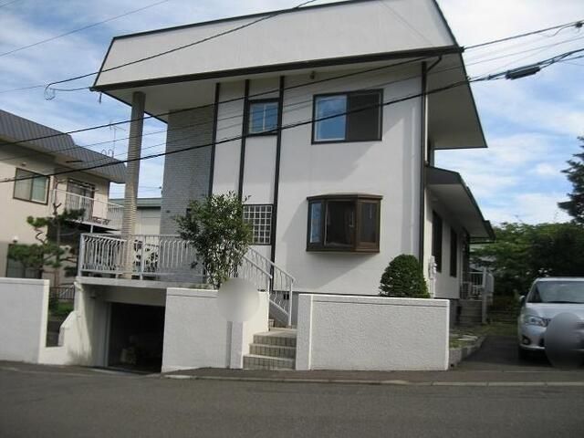 5LDK Detached House in Sapporo Chuo-ku with 2 Parking Spaces - Thumbnail 3