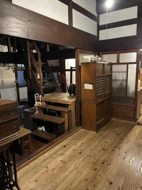 1952 Folk House with Goemon Bath in Kanan Town, Osaka - Thumbnail 4