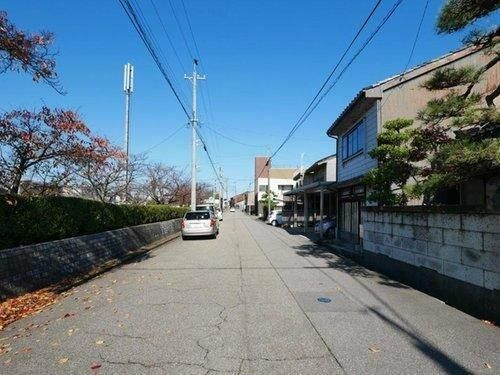 1951 Wooden House for Sale in Imizu, Toyama - 6K Layout - Thumbnail 2