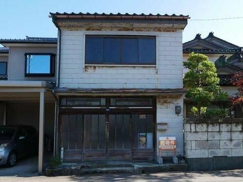 1951 Wooden House for Sale in Imizu, Toyama - 6K Layout - Thumbnail 3