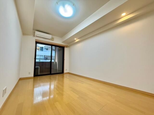 1K Apartment for Sale in Ginza, Tokyo | 26.12 sqm - Thumbnail 4