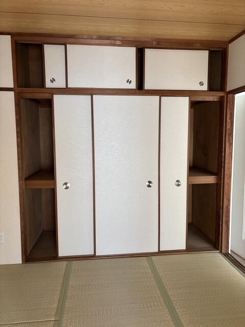 Renovated 2SDK Apartment for Sale Near Imafuku-Tsurumi Station, Osaka - Thumbnail 4