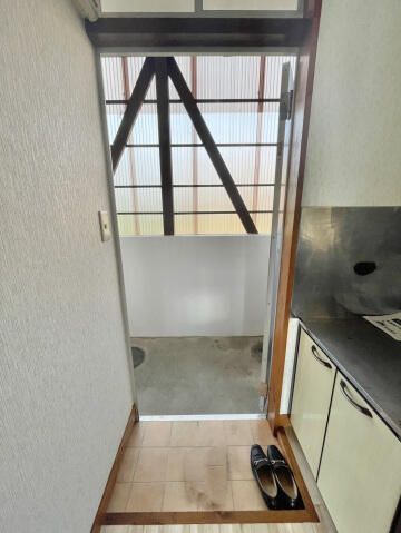 Student 1K Apartment for Rent in Takasaki, Gunma - 19,000 Yen - Thumbnail 2