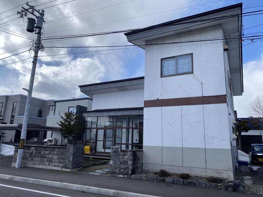 4LDK House on 149 Tsubo Land in Central Asahikawa, Hokkaido - Thumbnail 3