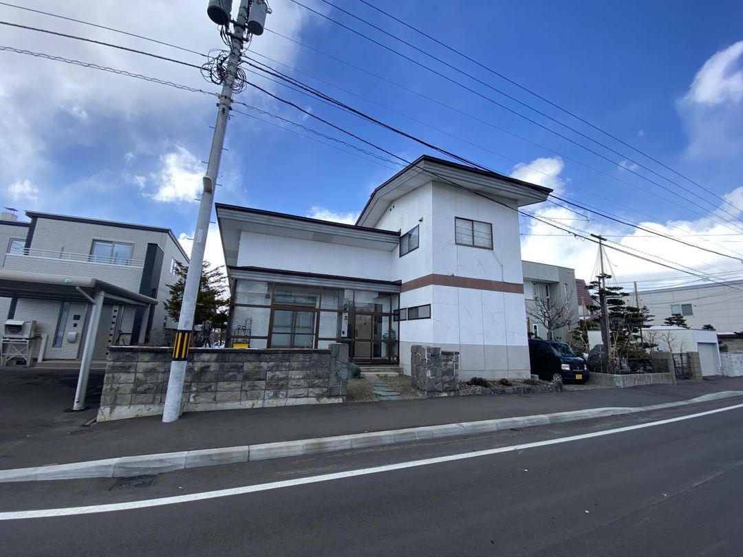 4LDK House on 149 Tsubo Land in Central Asahikawa, Hokkaido - Thumbnail 2