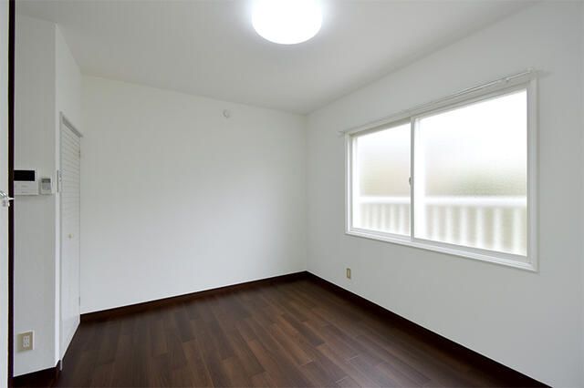 Compact 1R Apartment for Rent in Aomori City with Gas Kitchen - Thumbnail 4