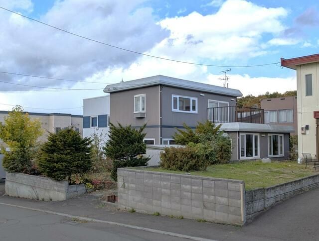 4LDK Sekisui Heim Steel House in Sapporo's Kiyota Ward - Thumbnail 3
