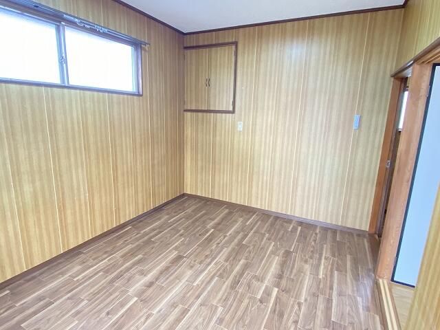 Renovated 5DK House for Sale in Ibaraki-machi, Ibaraki - Thumbnail 4