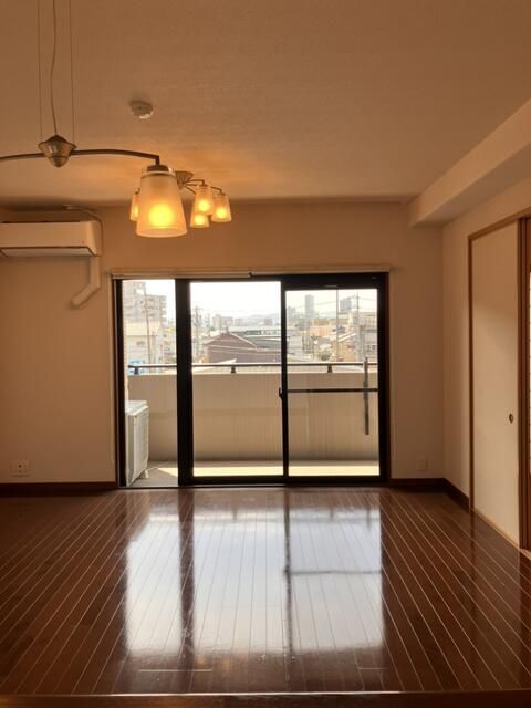 3LDK Condominium for Sale in Bunkyo, Fukui City - Thumbnail 2