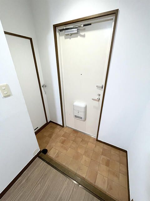 1R Apartment for Rent in Suwa, Nagano - No Deposit, Pet Friendly - Thumbnail 3