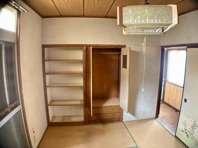 4DK Used House for Sale in Inashiki, Ibaraki with Large Land - Thumbnail 4