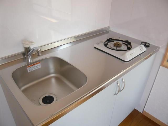 1R Apartment for Rent in Takashi City, Osaka - 40,000 Yen - Thumbnail 4