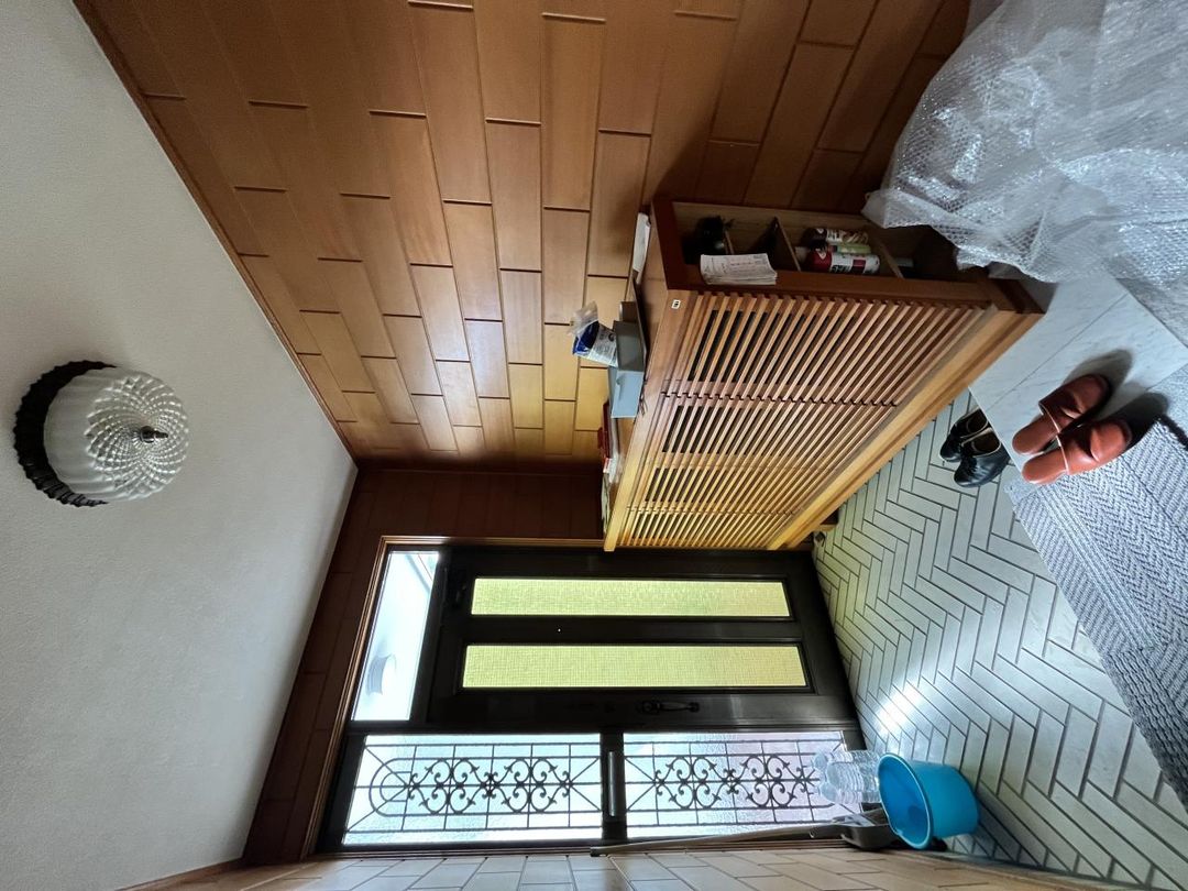 4LDK Corner-Plot House in Sapporo's Sumikawa | 800万円 - Thumbnail 3