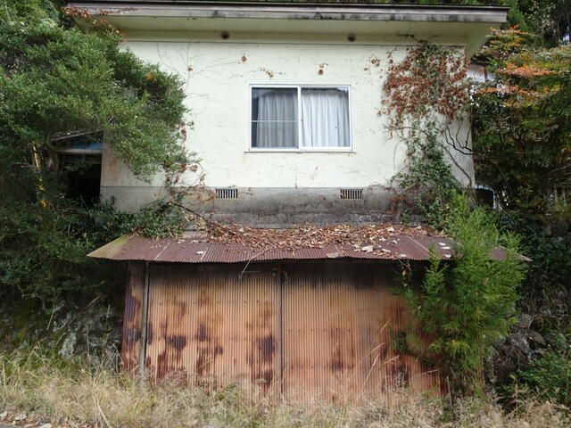 7DK Used House for Sale on Large Lot in Hita, Oita - Thumbnail 2