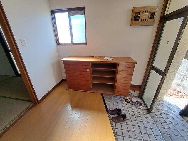 3LDK Resale House in Kitakeshima-cho, Kochi City - Thumbnail 2