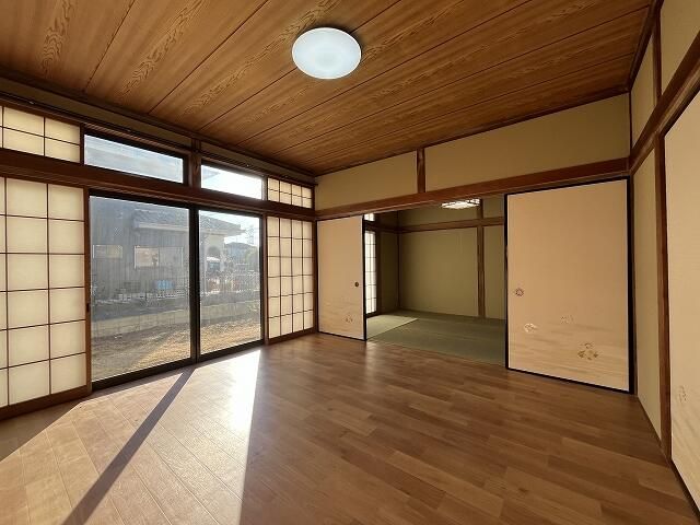Renovated 4DK House for Sale in Jōsō City, Ibaraki - Thumbnail 4