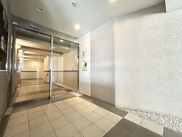 2LDK Apartment for Sale in Shonandai, Fujisawa - Thumbnail 4