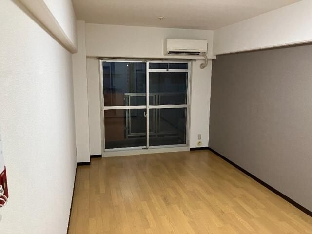 Osaka Studio Apartment for Rent in Higashiyodogawa Near Shin-Osaka - Thumbnail 4