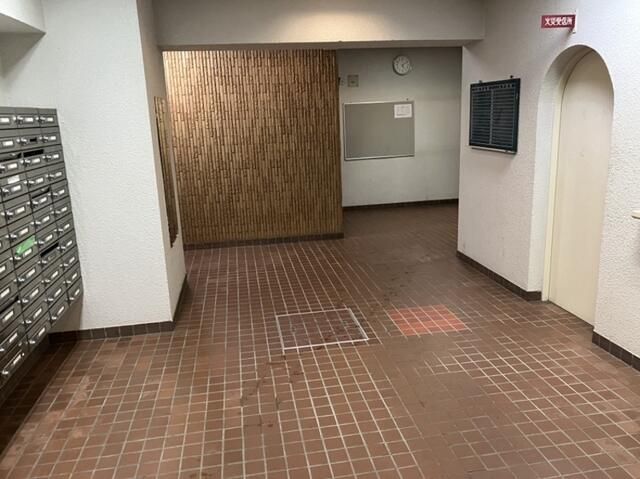 Osaka Studio Apartment for Rent in Higashiyodogawa Near Shin-Osaka - Thumbnail 3