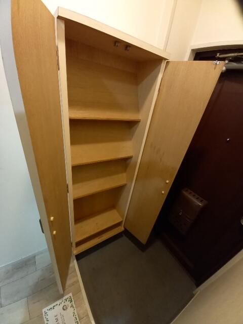 1K Apartment for Rent in Arimoto, Wakayama City - 10,000 Yen - Thumbnail 3