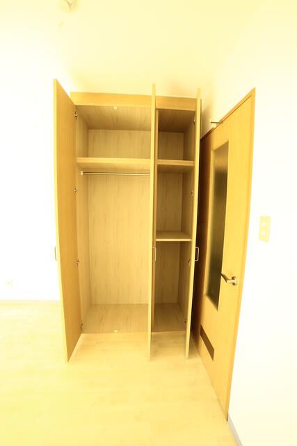 1K Apartment for Rent in Minami-Alps City, Yamanashi - Thumbnail 4