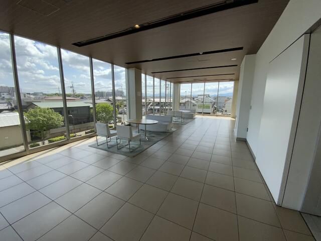 3LDK Apartment in Izumi Fuchu Residence Tower, Osaka - Thumbnail 3