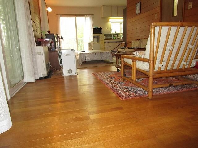 Mountain House in Fujimi, Nagano with 2LDK and Large Land - Thumbnail 3