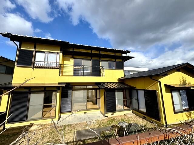 Renovated 5SLDK House for Sale in Kasugai, Aichi - Image 1