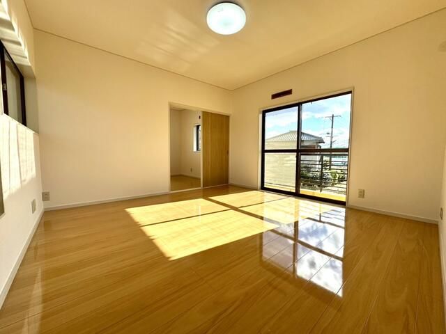 Renovated 5SLDK House for Sale in Kasugai, Aichi - Thumbnail 4